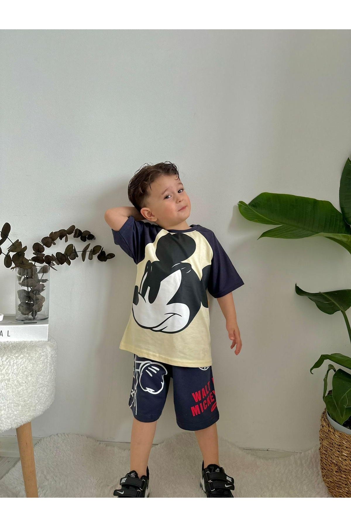 Erkek Çocuk Mickey Mouse Baskılı Kısa Kollu Siyah-Krem Takım – 2’li Yazlık Kombin - Siyah