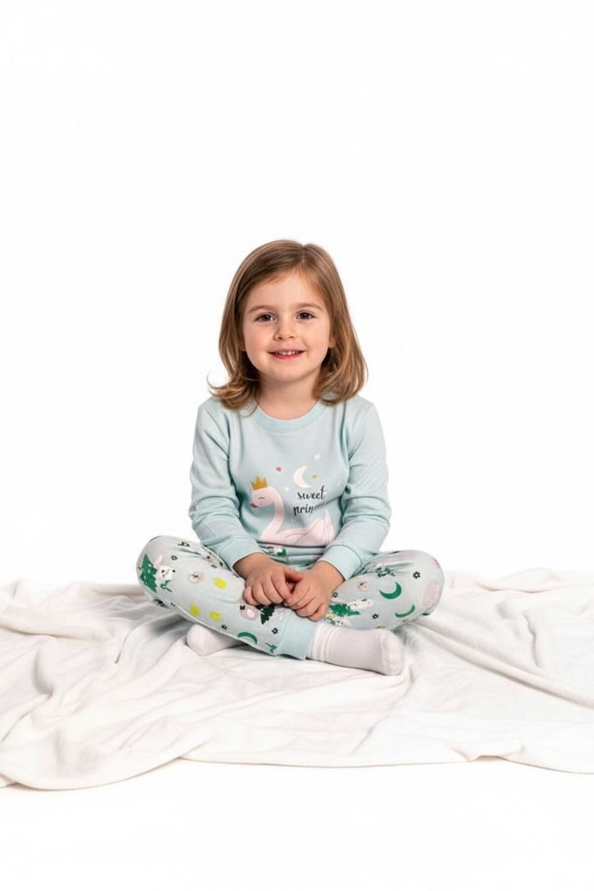 Kız Çocuk Pijama Takımı Uzun Kollu | Unicorn, Kuğu, Bale, Çilek Baskılı Pamuklu Ev Giyim