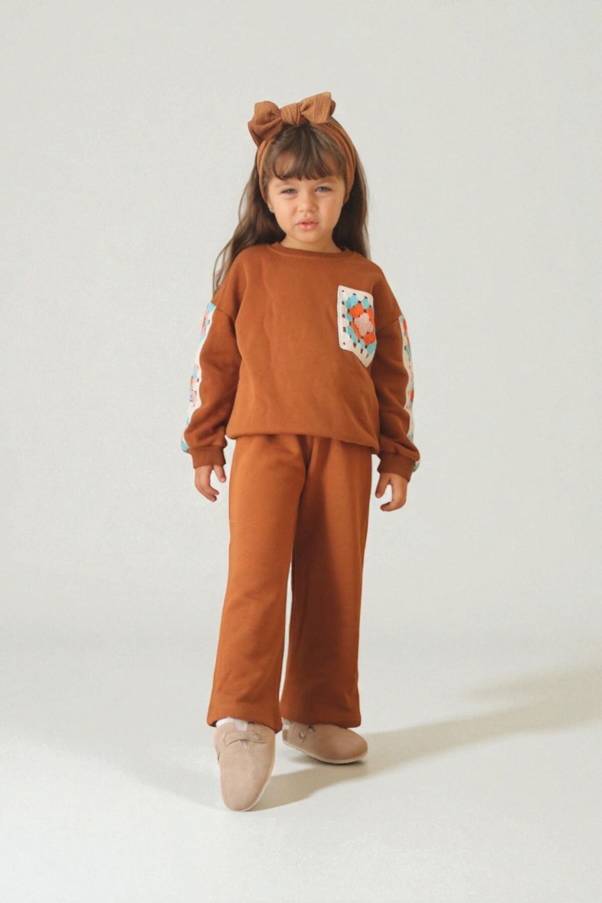 Kız Çocuk Üst Alt Takım Sweatshirt Ve Pantolon Rahat Günlük Kombin - Kahverengi