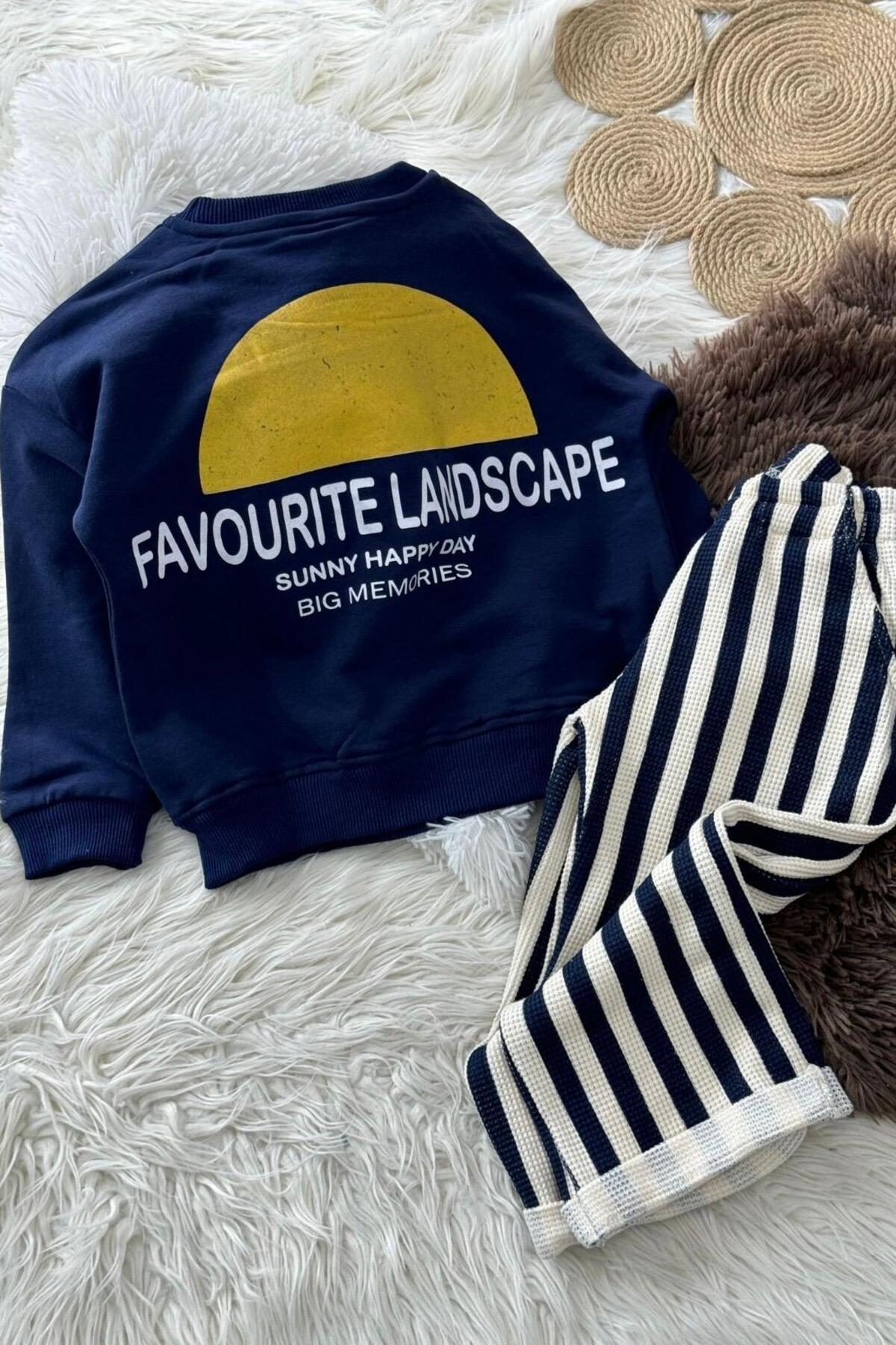 Erkek Çocuk Mavi Güneş Baskılı Sweatshirt ve Çizgili Pantolon İkili Takım - Lacivert