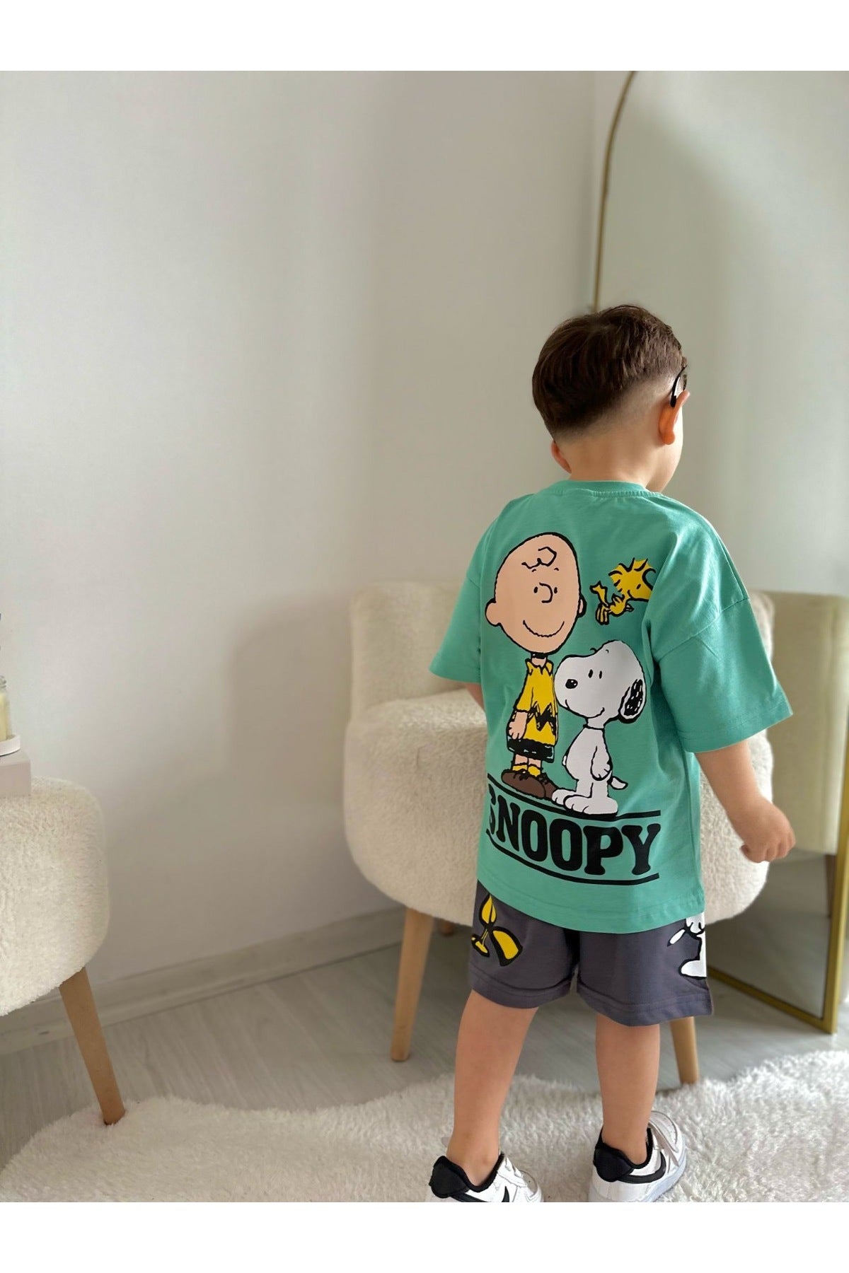 Erkek Çocuk Snoopy Baskılı Tişört ve Desenli Şort Takım – 2’li Kombin - Yeşil