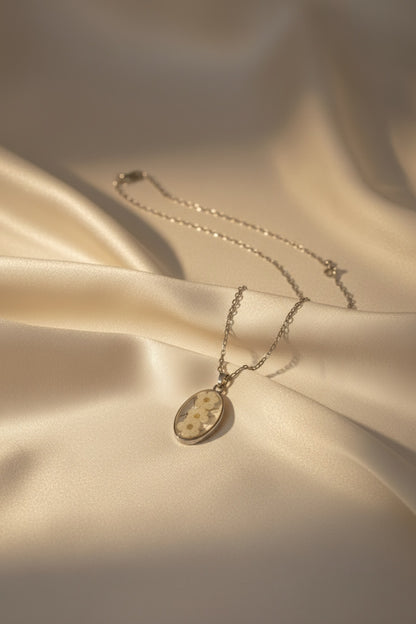 Minimal Çiçek Detaylı Cam Kolye – Gold & Silver Paslanmaz Çelik Kolye
